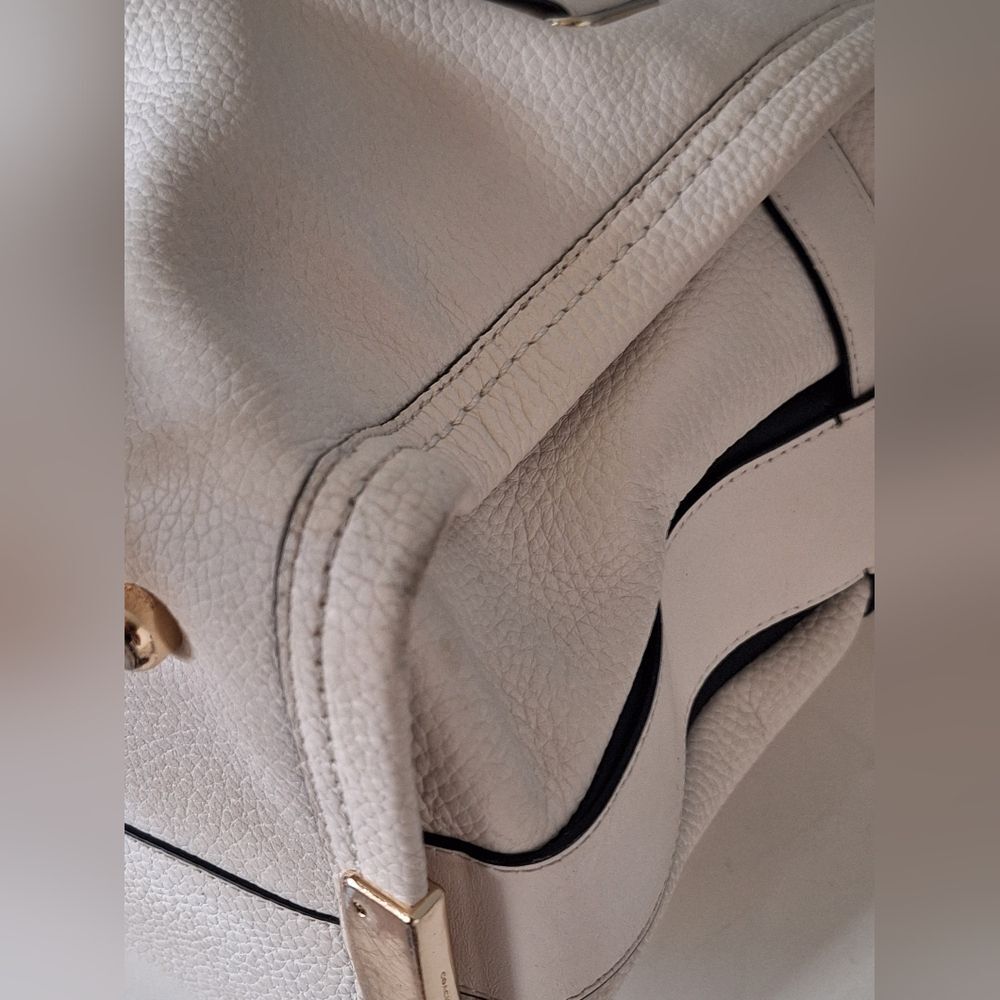 Coach Swagger 37 Bag White Pebbled Leather - Picture 8 of 13